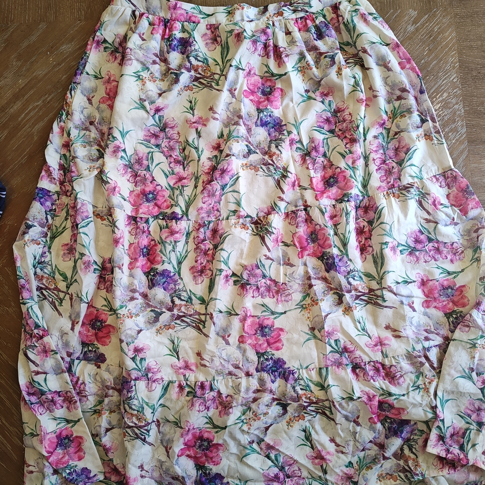 Floral Elegance Maxi Skirt